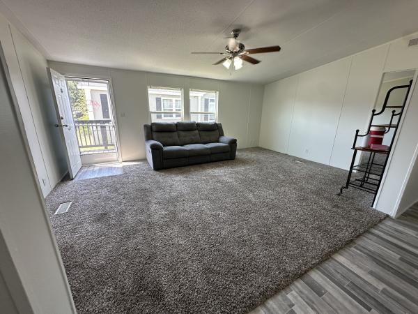 2006 Clayton 38ARC28443AH06 Mobile Home