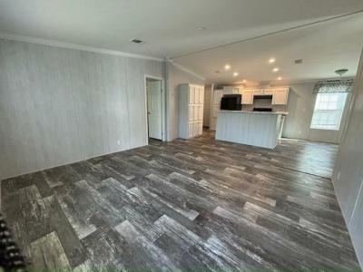 Photo 3 of 10 of home located at 11211 East Bay Rd. Unit 58 Gibsonton, FL 33534