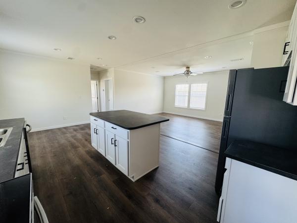 2025 Clayton 32LKS28523CH25 Mobile Home