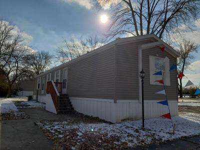Mobile Home at 1236 North Oaklane Road Lot 026 Springfield, IL 62707