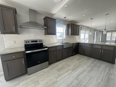 Photo 5 of 15 of home located at 17 Millwood Drive Uncasville, CT 06382