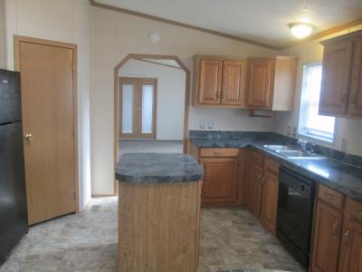 Photo 5 of 20 of home located at 43513 Medea Dr Clinton Township, MI 48036