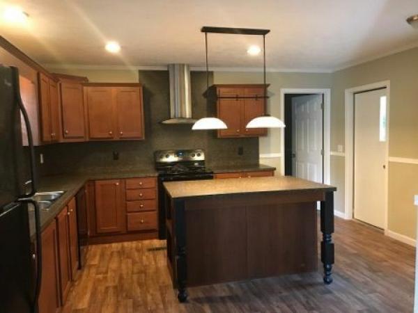 2014 Schult Mobile Home For Rent