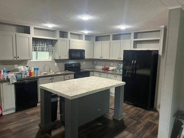 2021 Clayton Tradition 52B Mobile Home
