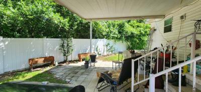 Photo 2 of 10 of home located at 7820 Wire Road 048 Zephyrhills, FL 33540