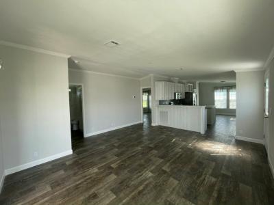 Photo 2 of 20 of home located at 988 Trinidad Avenue Venice, FL 34285