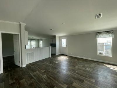 Photo 3 of 20 of home located at 988 Trinidad Avenue Venice, FL 34285
