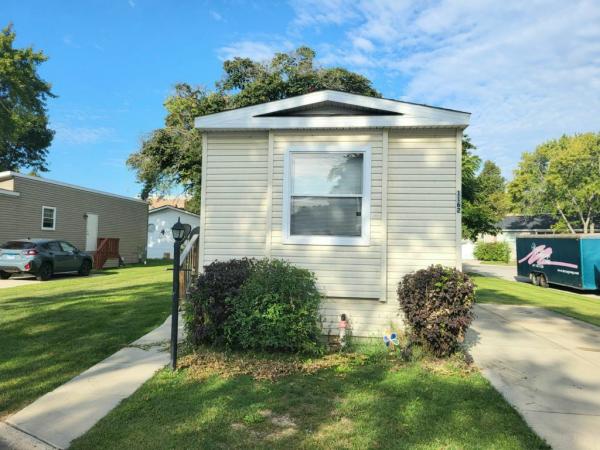 2011 Champion Cabana Mobile Home