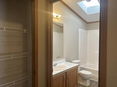 Photo 3 of 14 of home located at 38 Petunia Cir. Matteson, IL 60443