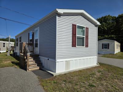 Photo 4 of 6 of home located at 1 A Street Brunswick, ME 04011