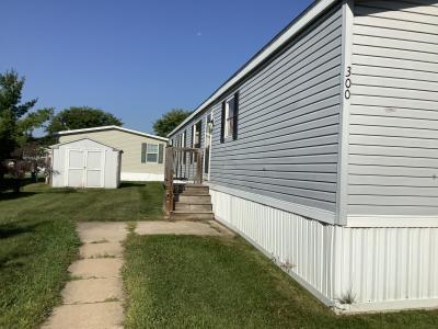 Photo 2 of 8 of home located at 4245 W. Jolly Rd. Lot #300 Lansing, MI 48911