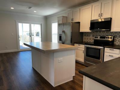 Photo 5 of 24 of home located at 101 Koasati Ct. #17 Jarrell, TX 76537