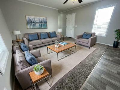 Mobile Home at 38017 Chilver #380 Clinton Township, MI 48038