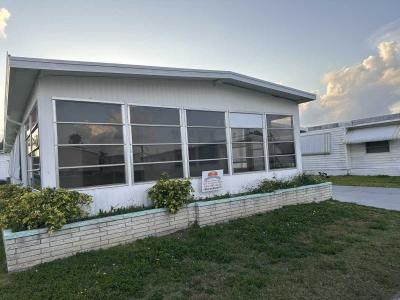 Photo 2 of 46 of home located at 322 Doubloon Dr North Fort Myers, FL 33917