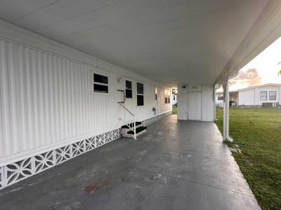 Photo 6 of 46 of home located at 322 Doubloon Dr North Fort Myers, FL 33917