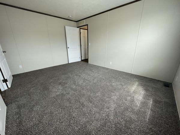 2022 Clayton - Wakarusa Mobile Home