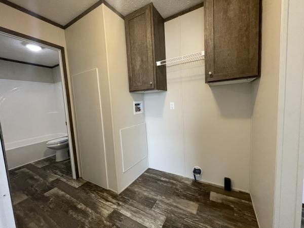 2022 Clayton - Wakarusa Mobile Home