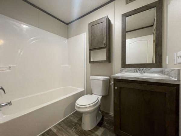 2022 Clayton - Wakarusa Mobile Home