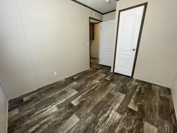 2022 Clayton - Wakarusa Mobile Home