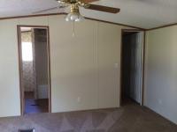 2001 SPIRIT HOMES/A DIV OF CAVALIER ENT INC CENTURY Mobile Home