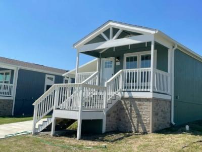 Photo 4 of 29 of home located at 205 Campfire Way Willis, TX 77318