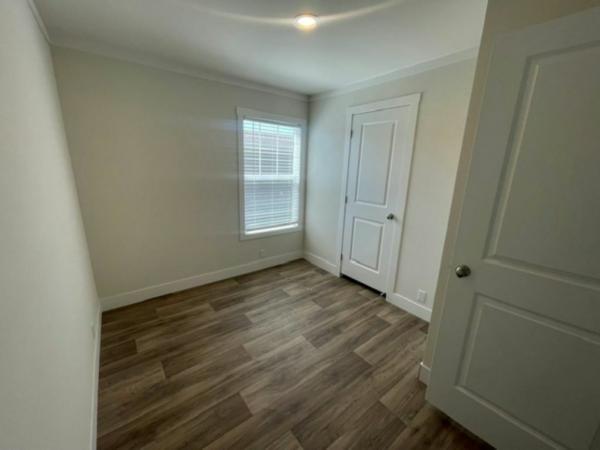 2025 Clayton Summit w/ carport Manufactured Home