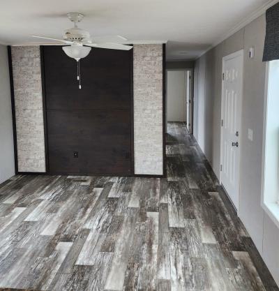 Mobile Home at 100 Arjay Dr Lower Burrell, PA 15068