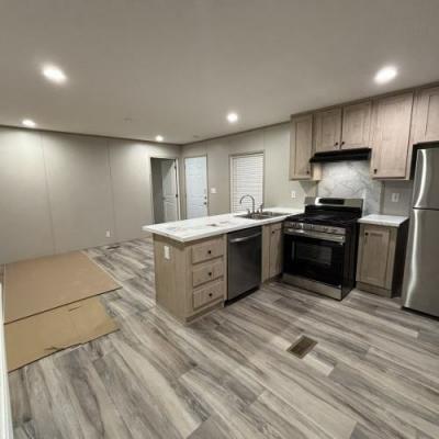 Photo 4 of 18 of home located at 2800 West Memorial Drive #0086 Muncie, IN 47302