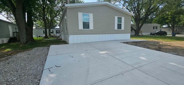 2024 Champion Dutch Aspire Mobile Home