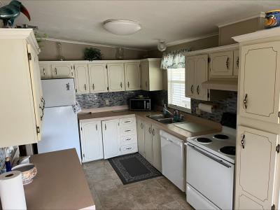 Photo 5 of 8 of home located at 5130 Abc Rd. Lot 92 Lake Wales, FL 33859