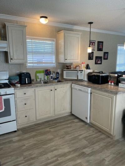 Photo 3 of 9 of home located at 22024 Pillette #388 Romulus, MI 48174