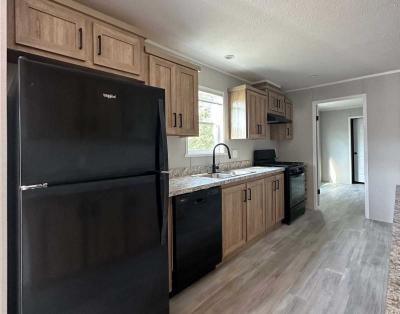 Mobile Home at 416 Shady Brook Heights Greenwood, IN 46142