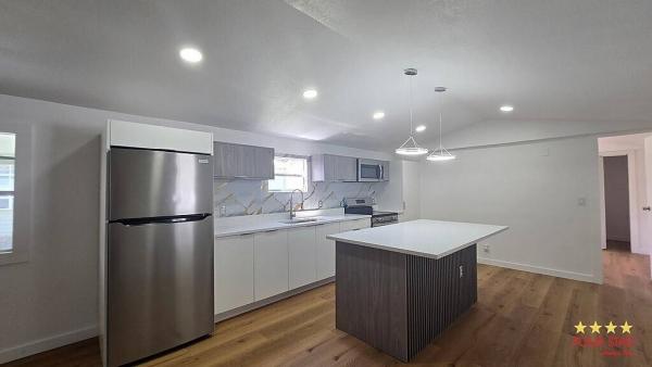 1985 SAND Mobile Home For Sale