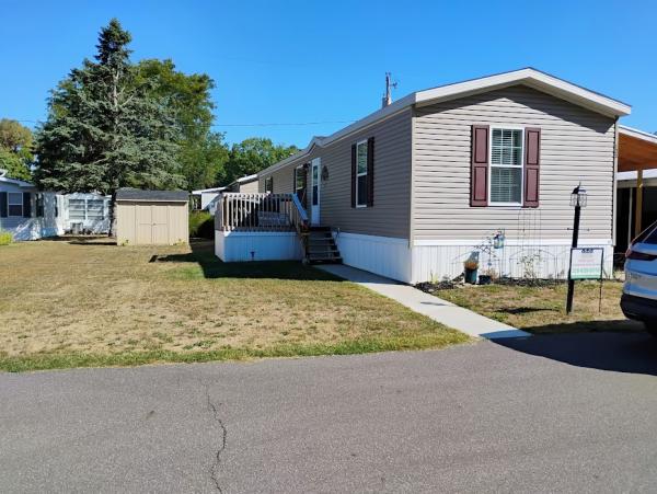 Photo 1 of 2 of home located at 122 Wilpark Dr Akron, OH 44312