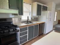 1986 KIT Royal Oaks Manufactured Home