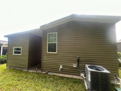 Photo 4 of 6 of home located at 31 Plantation Blvd Lake Worth, FL 33467