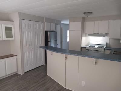 Photo 5 of 8 of home located at 110 Tudor Ln #310 Lansing, MI 48906