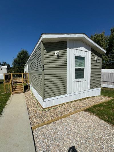 Mobile Home at 32 Fox Haven Drive Truesdale, MO 63380