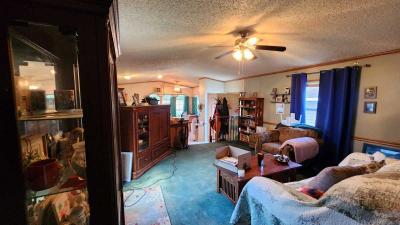 Photo 5 of 20 of home located at 72 Judith Dr. Chaska, MN 55318