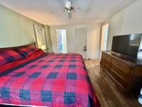 1982 2 bed/ 2 bath Mobile Home