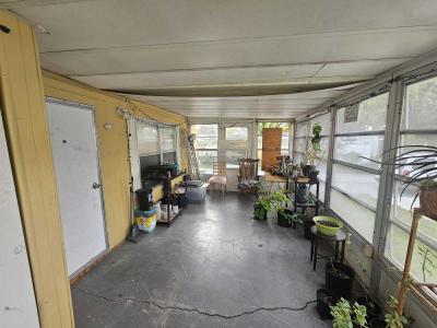 Photo 4 of 19 of home located at 3035 66th Ave N Saint Petersburg, FL 33702