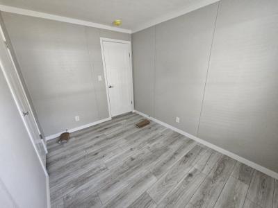 Photo 4 of 10 of home located at 4480 S Meridian Avenue #239 Wichita, KS 67217