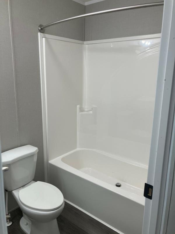 2025 Champion Home Builders, Inc. mobile Home