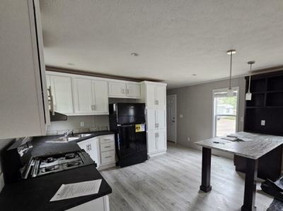 Photo 2 of 12 of home located at 4480 S Meridian Avenue #13 Wichita, KS 67217