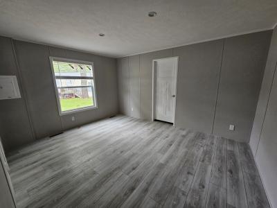 Photo 4 of 12 of home located at 4480 S Meridian Avenue #13 Wichita, KS 67217