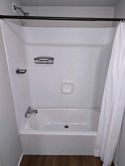 Photo 5 of 8 of home located at 2847 Calumet Circle Jacksonville, FL 32250