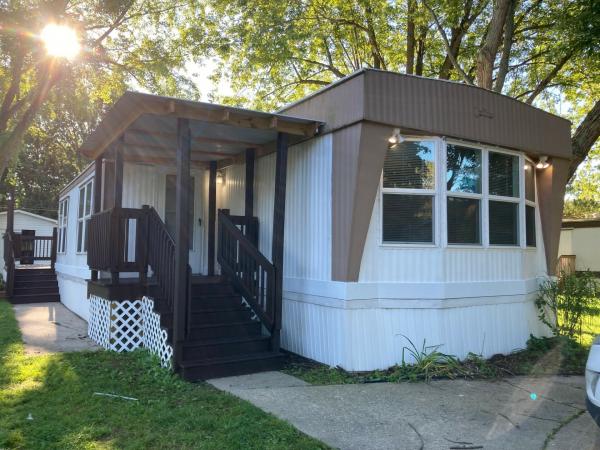1982 Victorian Mobile Home For Sale