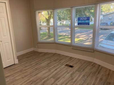 Photo 4 of 13 of home located at 395 Maple Ln Oakland Township, MI 48363