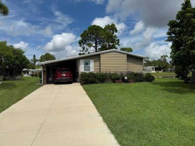 Mobile Home at 19135 Grenelefe Ct North Fort Myers, FL 33903
