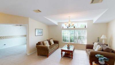 Photo 4 of 28 of home located at 219 Tiger Lilly Drive Parrish, FL 34219